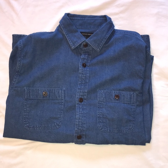 Banana Republic Blue Jean button down, Large - Picture 2 of 6